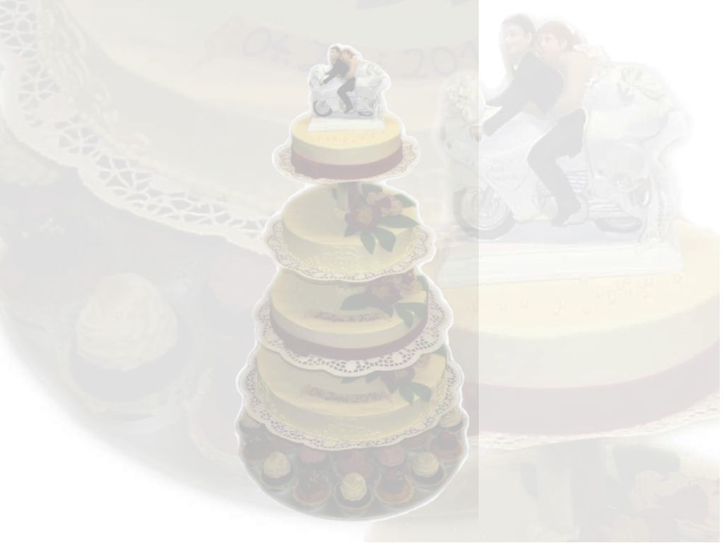 Hochzeitstorte, 5-stöckig, auf Gestell,