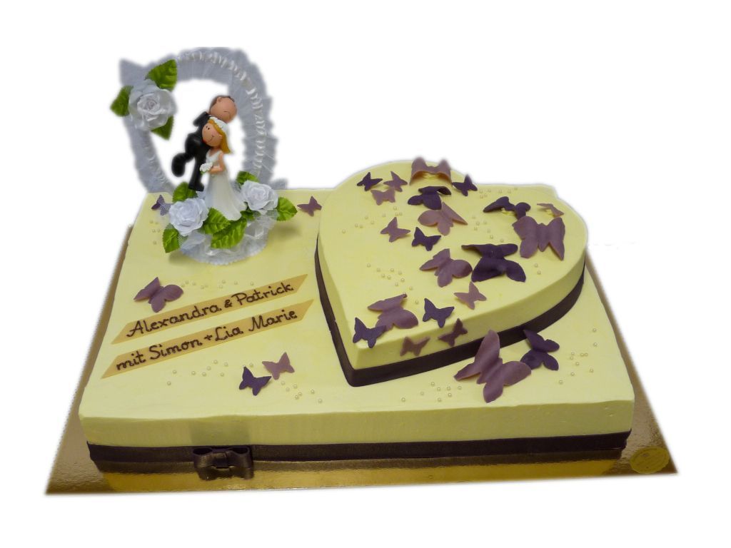 Vierecktorte mit Herz zur Hochzeit