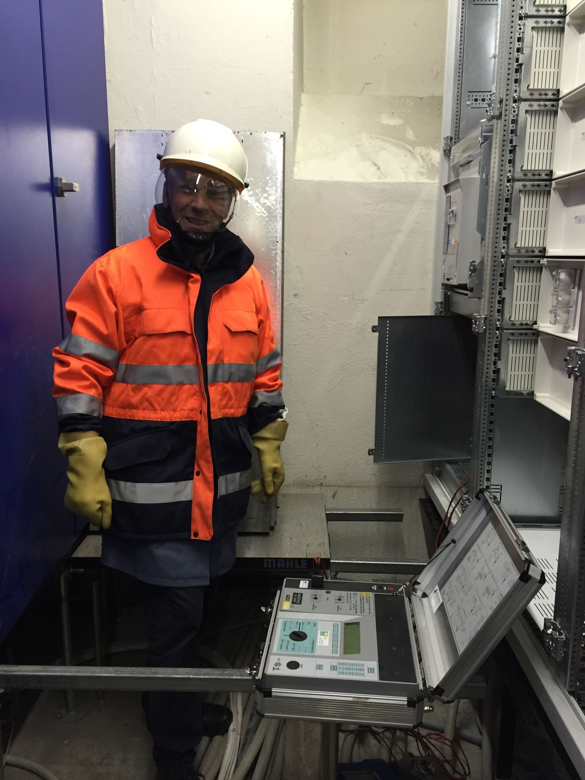 Mitarbeiter der WiKo Wiedmer Elektro-Kontrollen GmbH