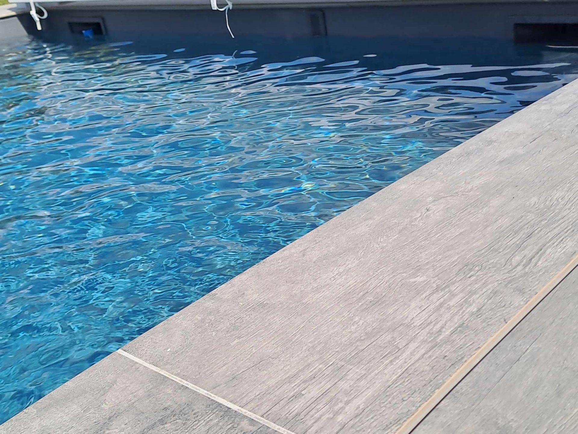 Photo d'une piscine traditionnelle