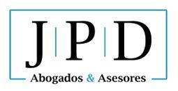Logotipo de JPD Abogados y Asesores, en un cuadrado delineado en azul con letras negras JPD y el lema debajo.