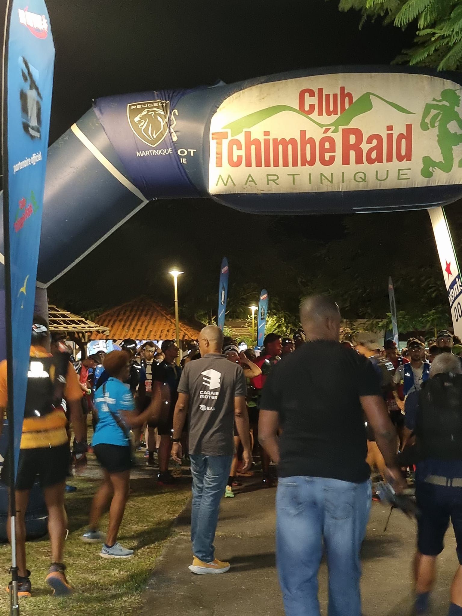 Soir de fête au Prêcheur.