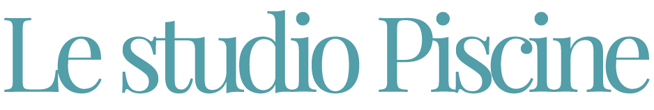 Logo du studio Piscine en caractères serif turquoise sur fond blanc