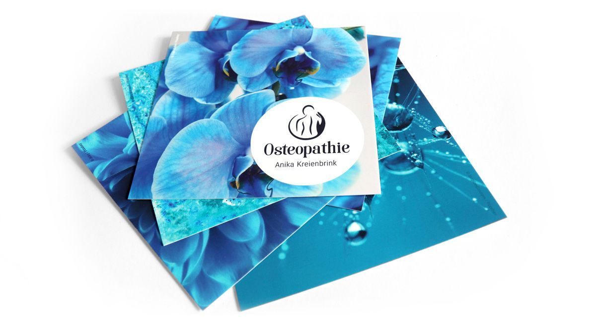 verschiedene florale und bastrakte Gutscheinmotive