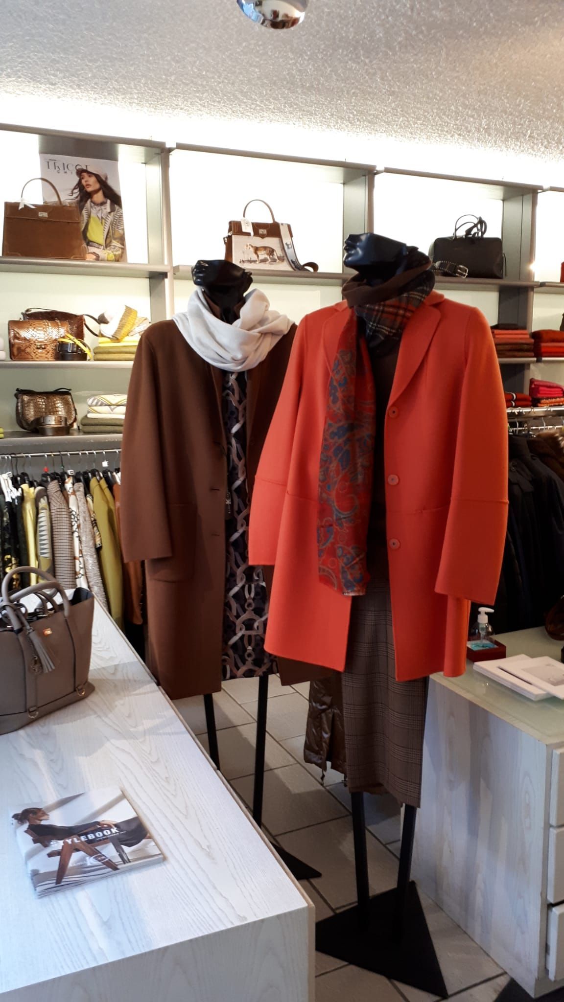 Prêt-à-porter et accessoires de grandes marques à Yverdon-les-Bains - Croco les Styles
