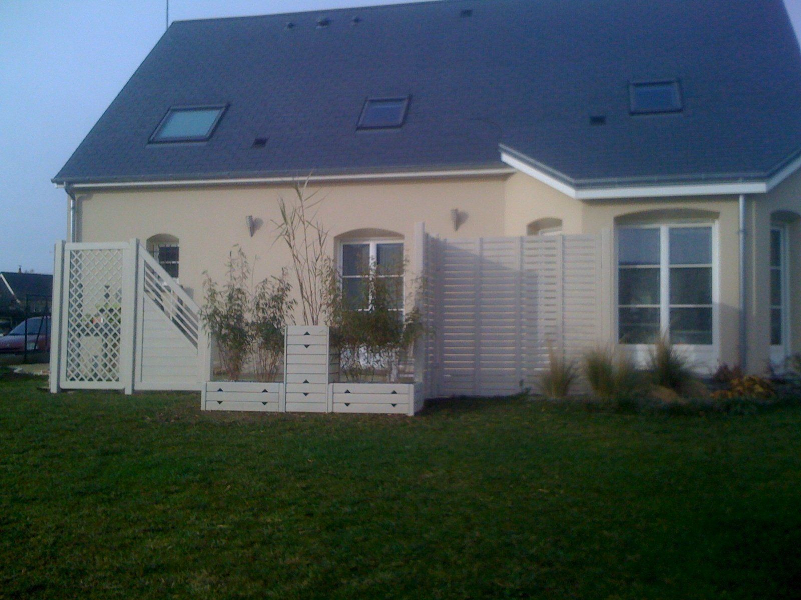 Construction paravent terrasse