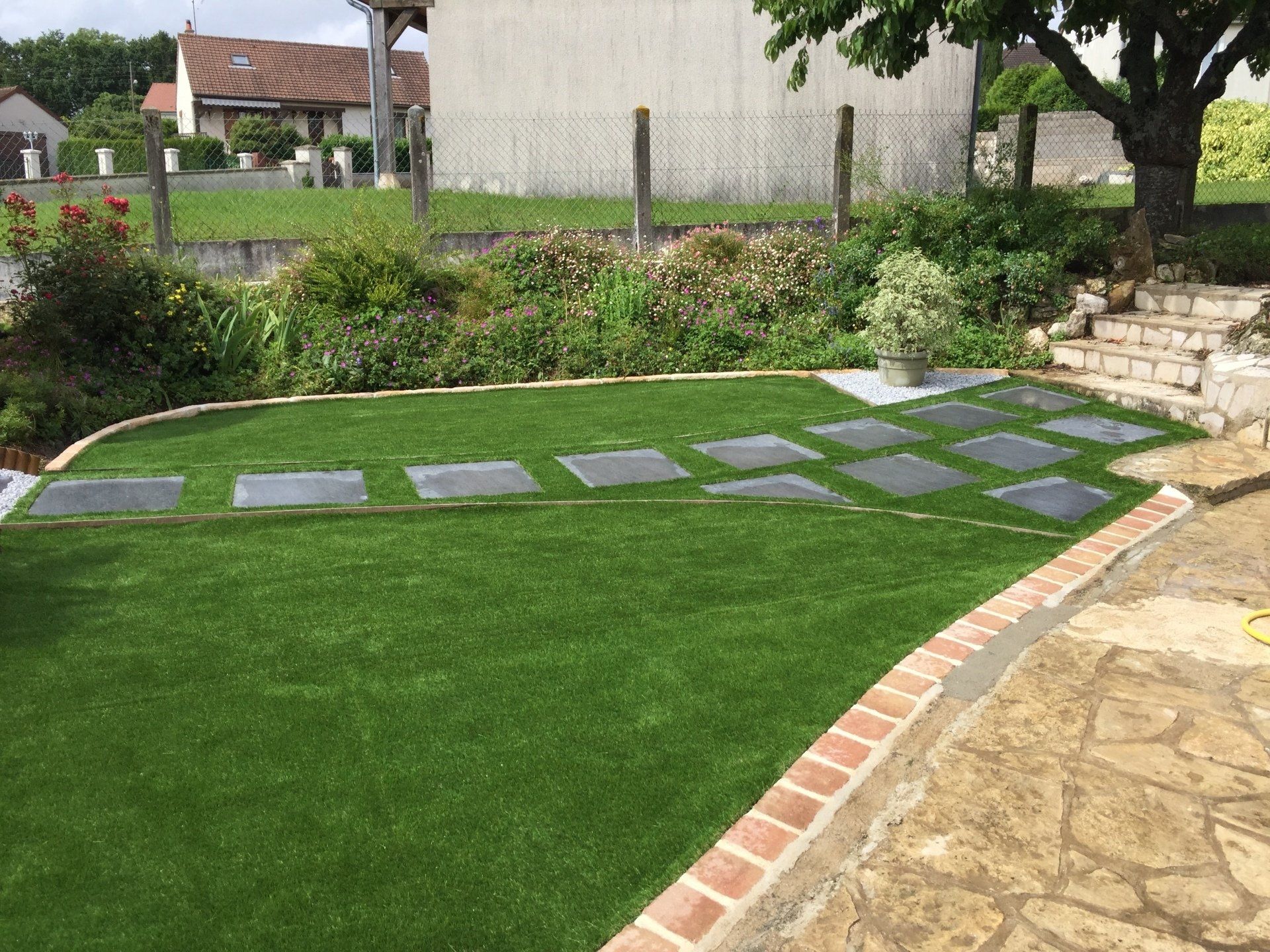 Entretien de jardin et accès jardin