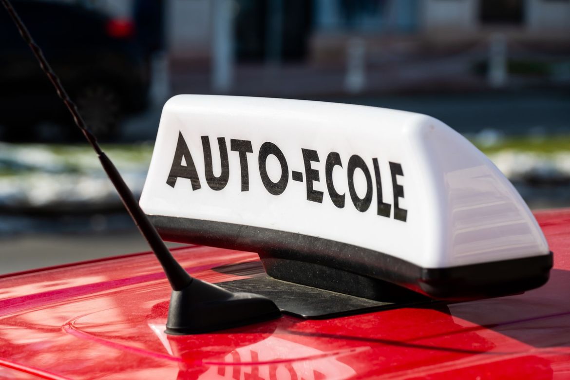 Voiture auto-école