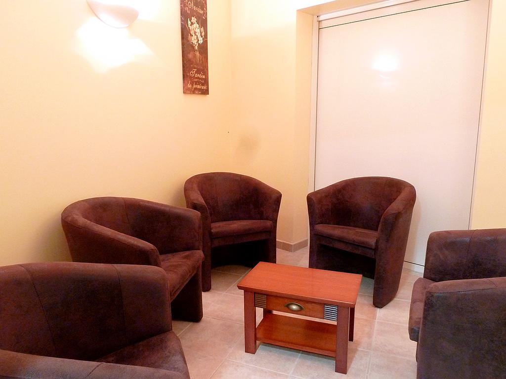 Salon de dicussion de l'agence de Marennes