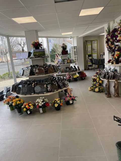 Magasin d'articles funéraires de l'agence de Marennes