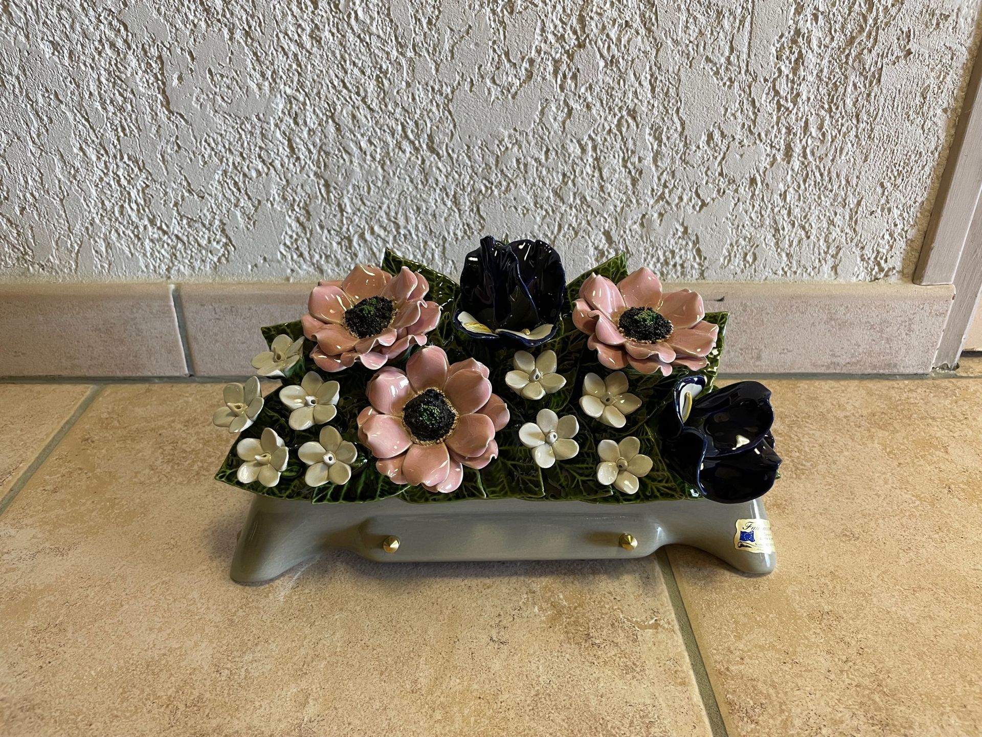 Jardinière florale en céramique en rose, blanc et noir