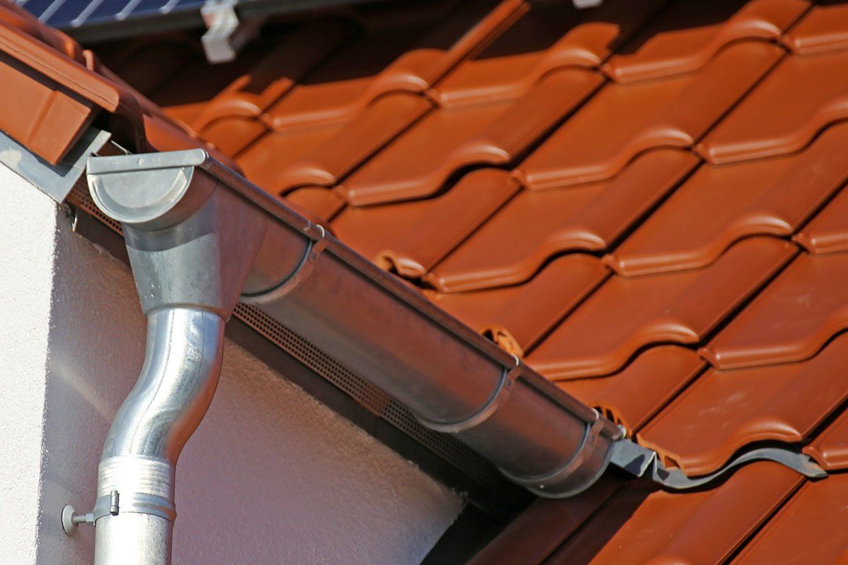 Toiture en tuiles plates