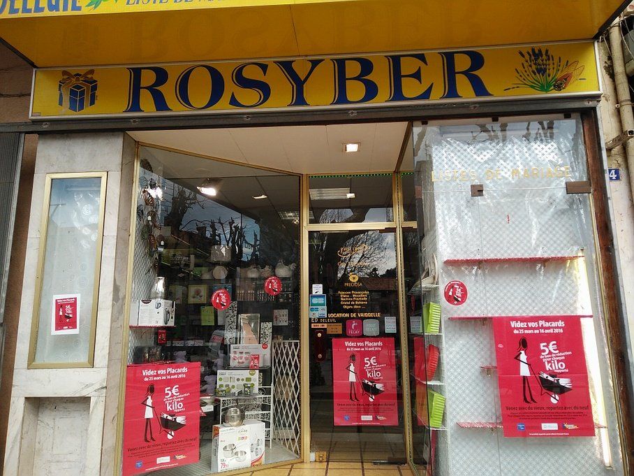 Rosyber, boutique d'art de la table près de Simiane-Collongue (13)
