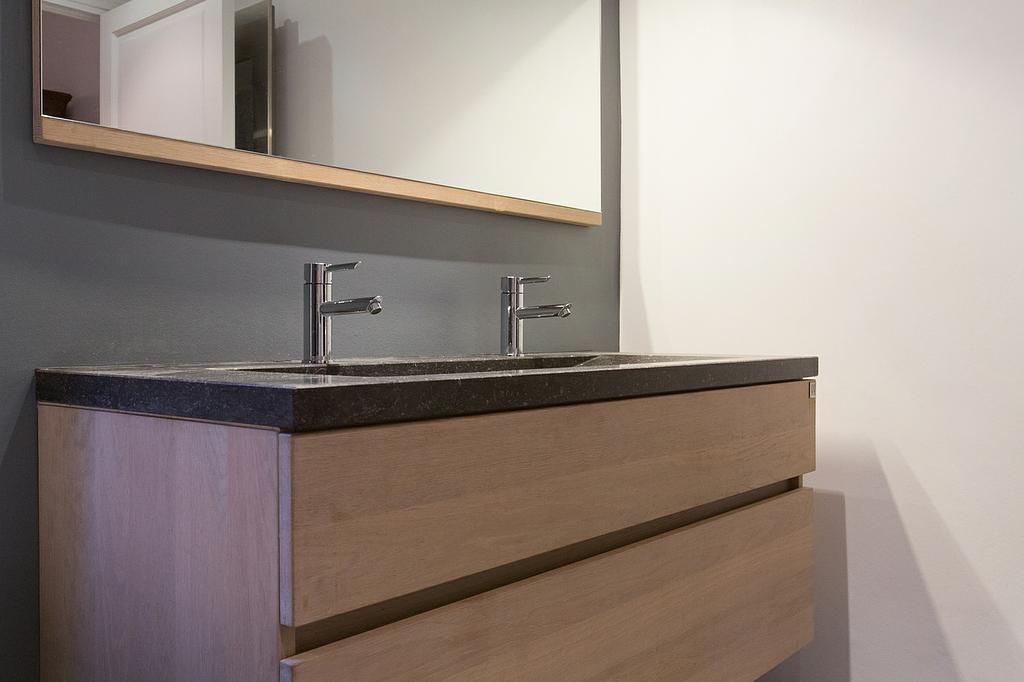 Meuble de salle de bains