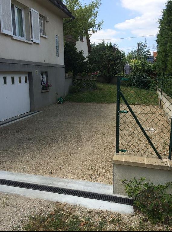 Installation d'une clôture