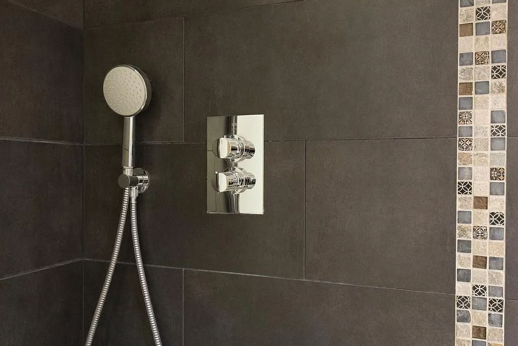 Mitigeur douche encastré