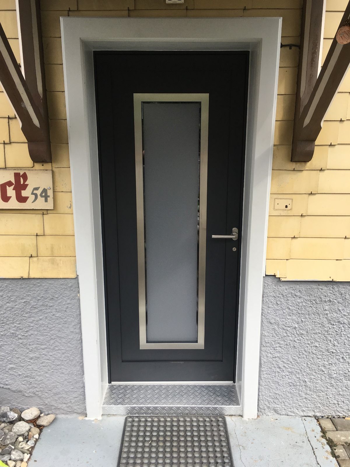 Hauseingangstüre, Glasausschnitt