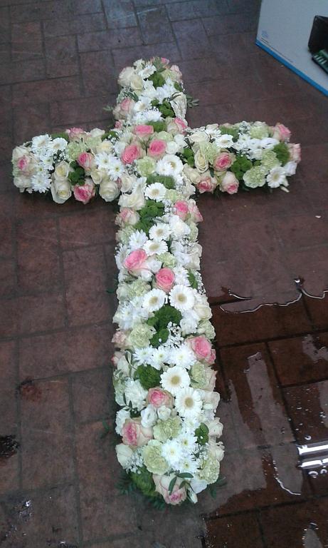 Croix de deuil à Lisieux