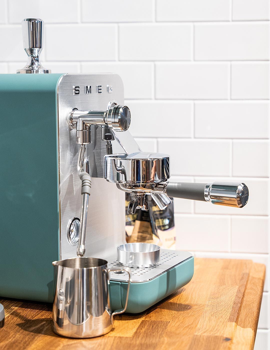 Siebträger-Espressomaschine mit dazu passender Kaffeemühle