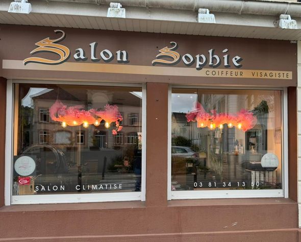 Devanture du salon