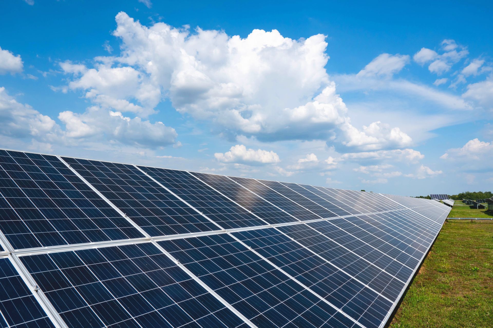 Champs de panneaux solaires