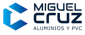 Logotipo de Miguel Cruz Aluminio y PVC con un icono geométrico azul y texto azul marino sobre fondo blanco