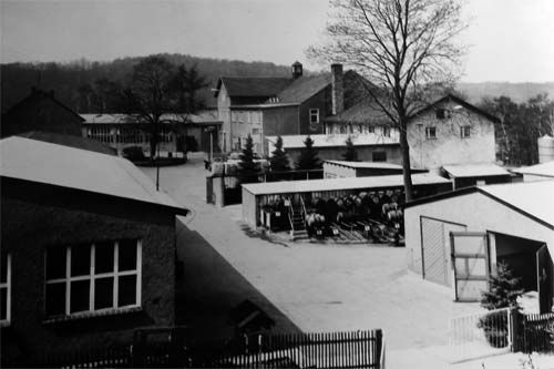Altes Gebäude von Bergi Plast