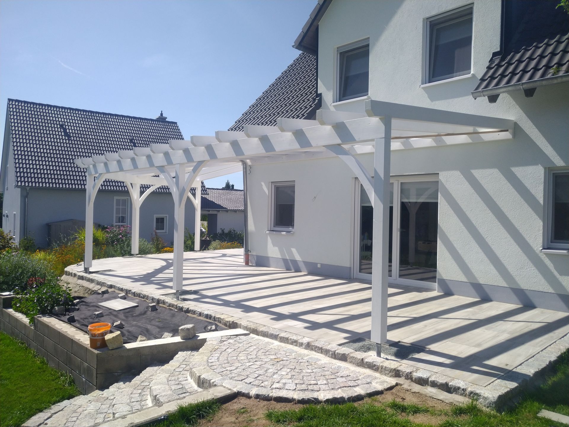 Terrasse überdacht seitlich