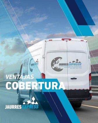 Una camioneta blanca con las palabras 
