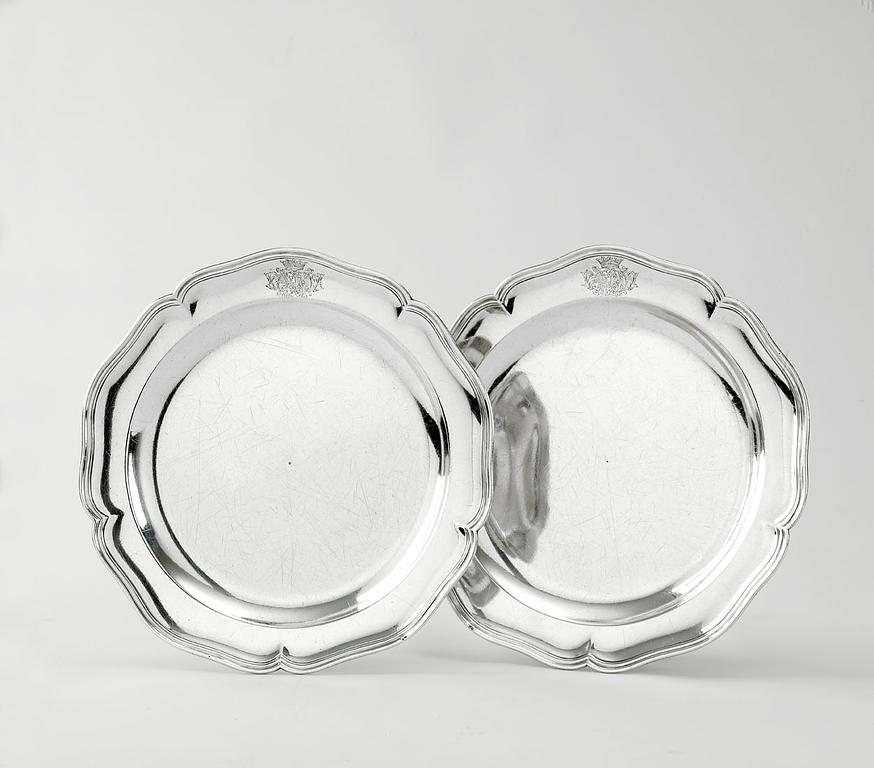 Plats en argent XVIIIème