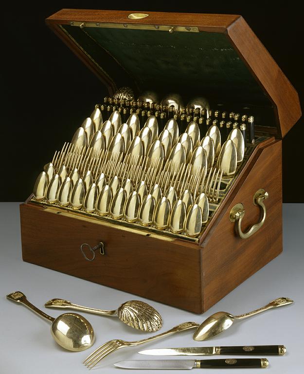 Caise de couverts vermeil Paris XVIIIème