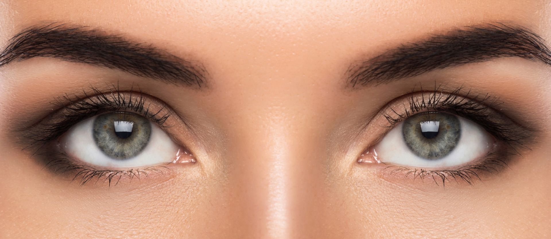 Un regard de femme
