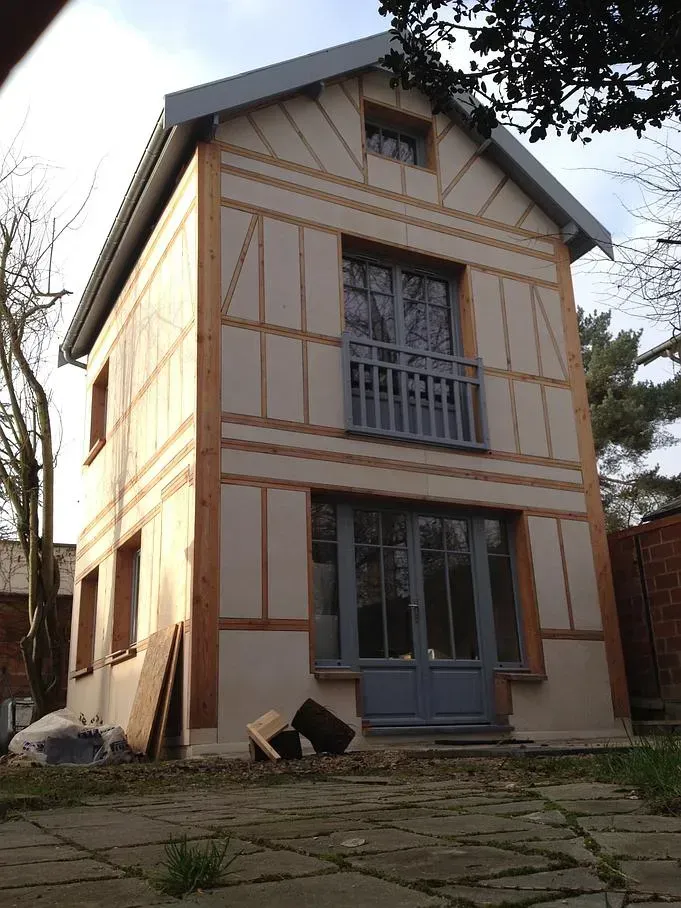 Bâtiment de Maisons-Lafitte après rénovation