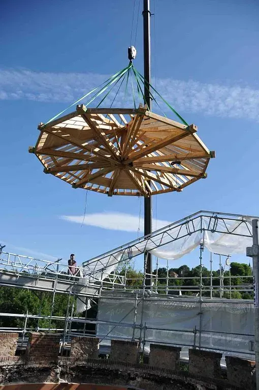 Levage d'une charpente circulaire