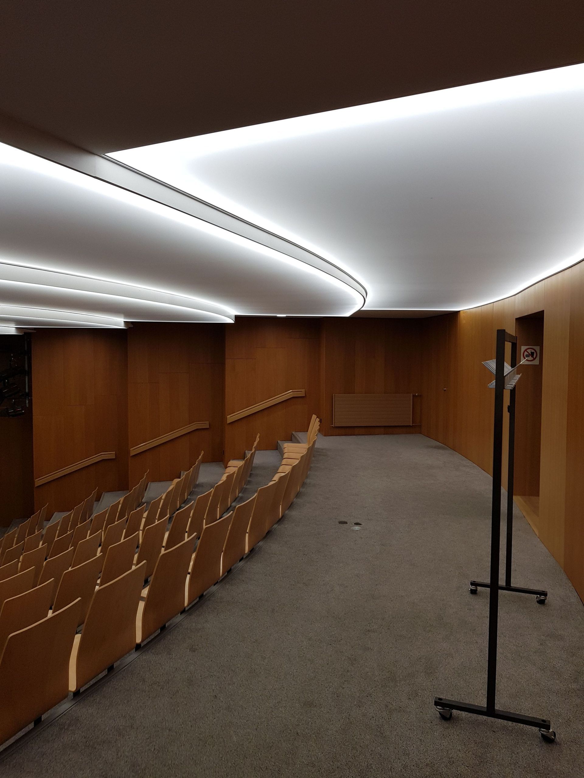 Akustikdecke 2 - Sidler Licht- & Spanndecken