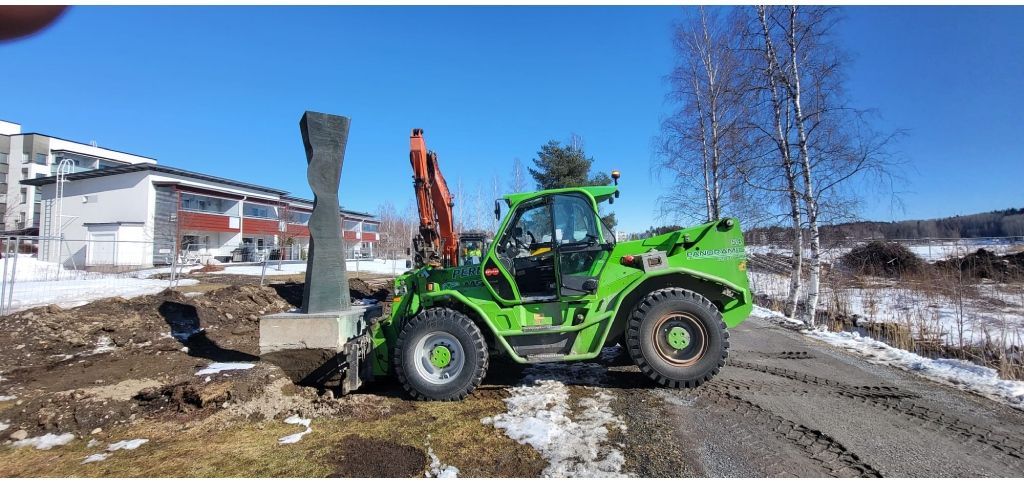 Nostopalvelu Uotila Oy