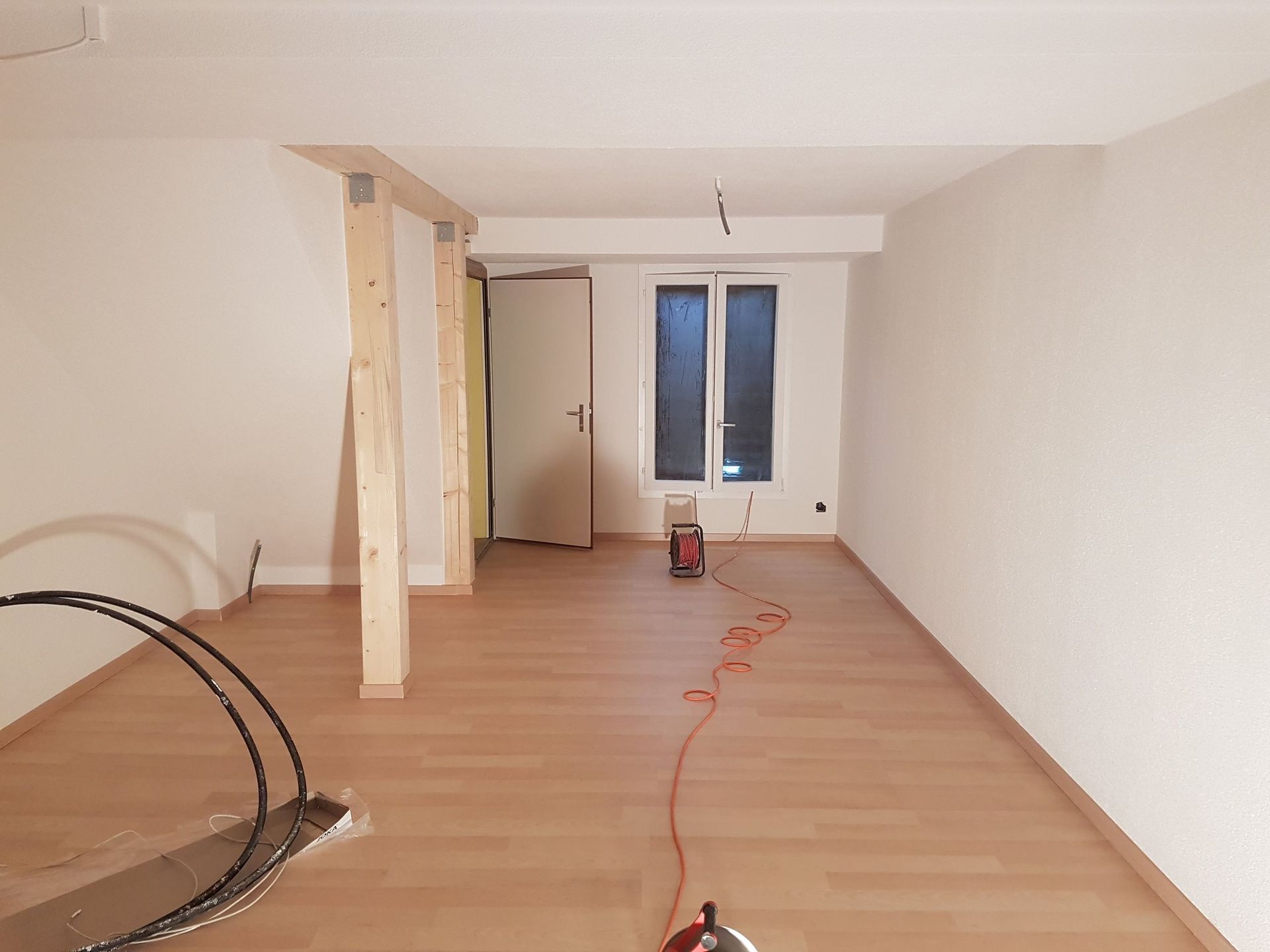 Kellerdecke abgehängt - M. Spangenberg – Ihr Kundenmaurer