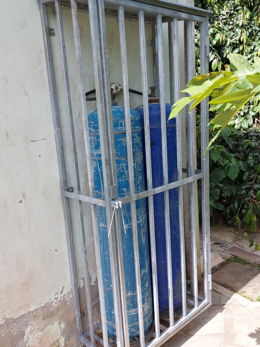 Grille de protection métallique