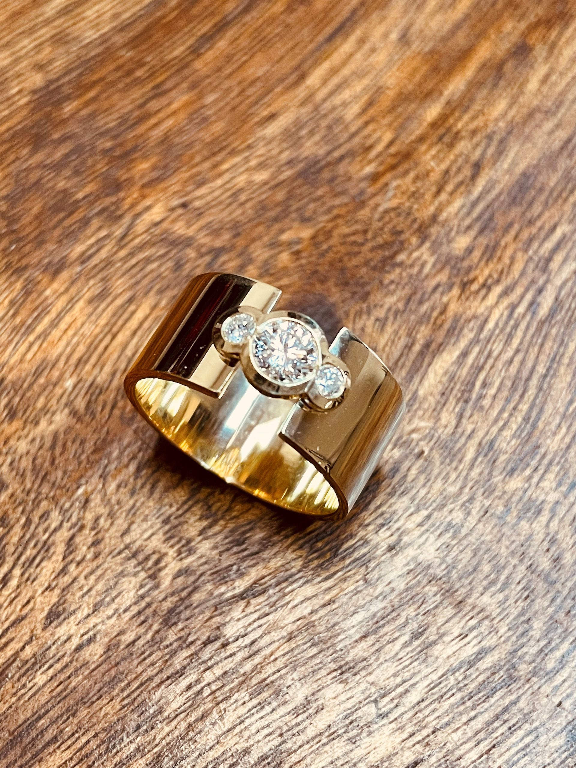 Bague diamants par votre joallier