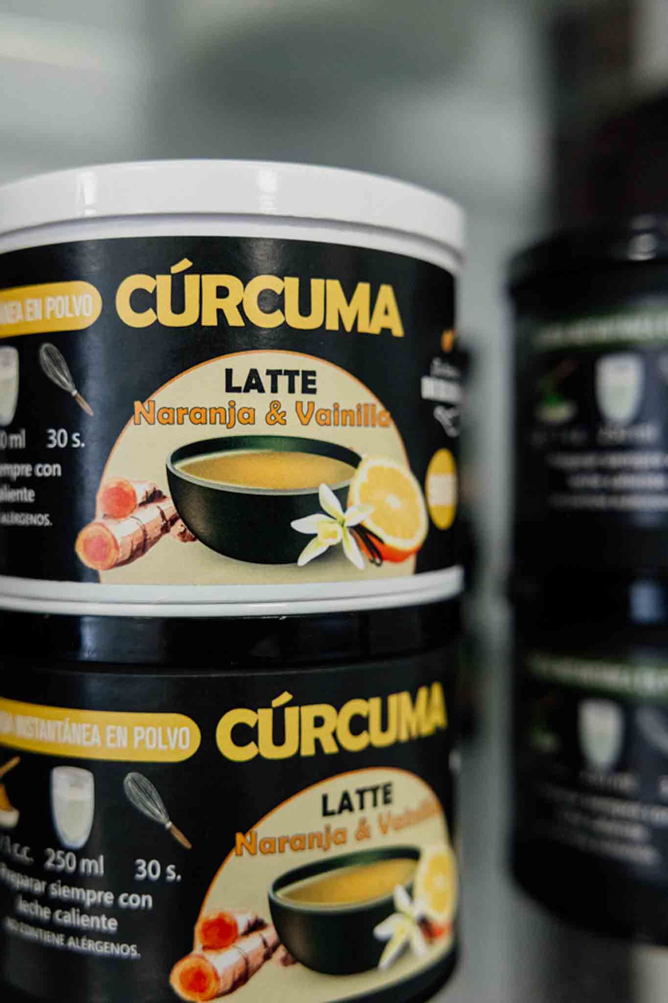 Dos envases apilados de 