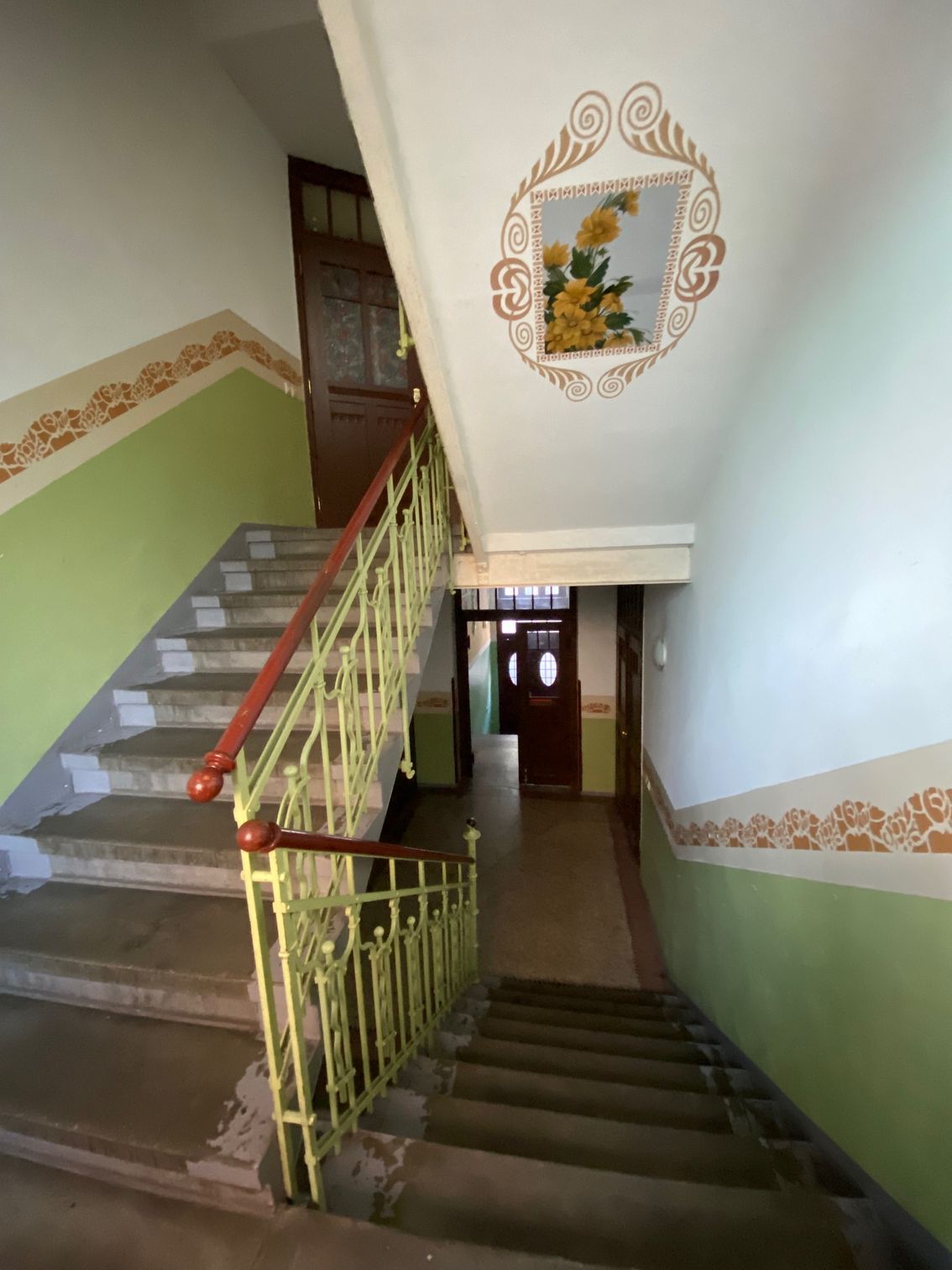 Treppenhaus mit Schnörkel