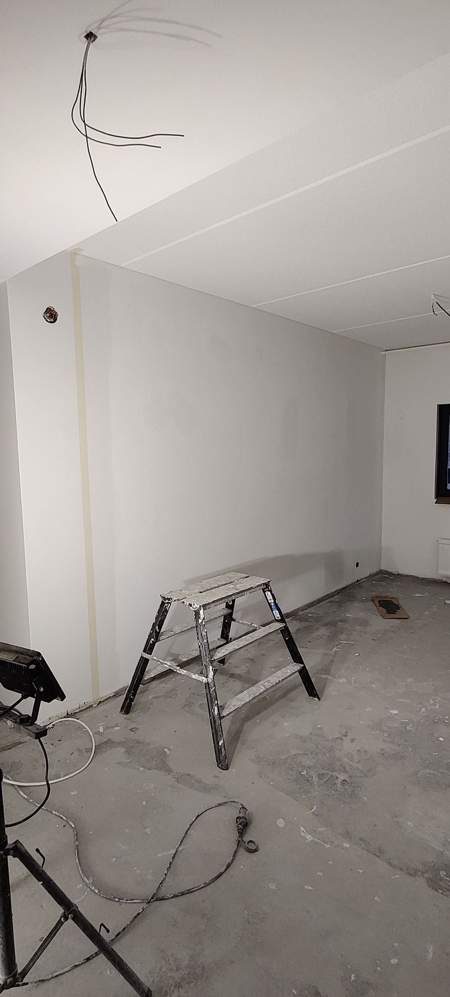 Uudistava huoneiston pintaremontti remontti työmaa