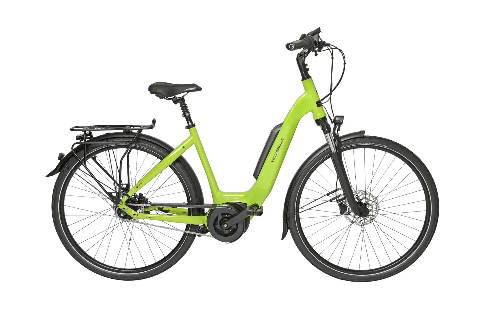 Bicicleta eléctrica verde lima con detalles en negro, mostrada de perfil sobre un fondo blanco.