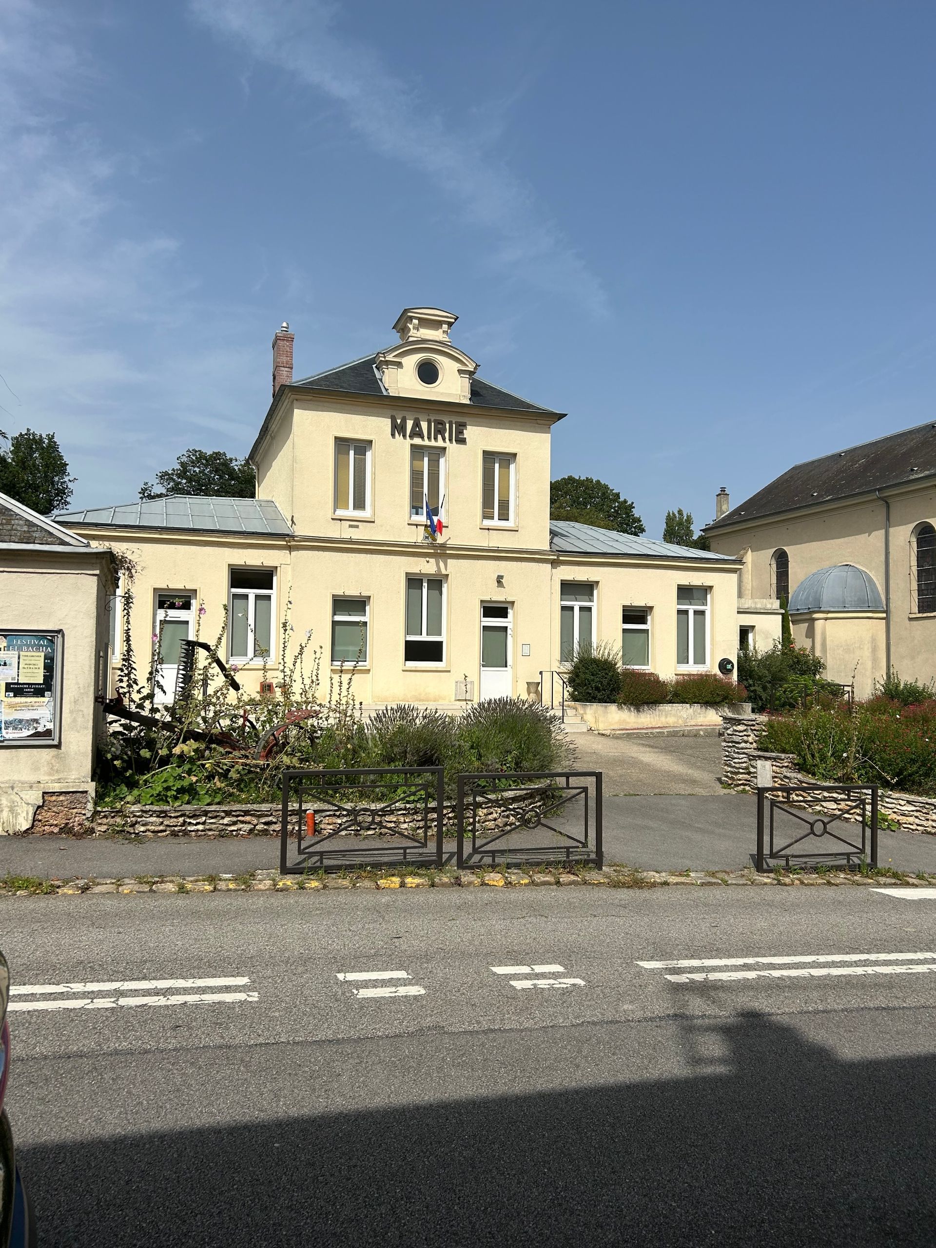 Mairie de Houdan