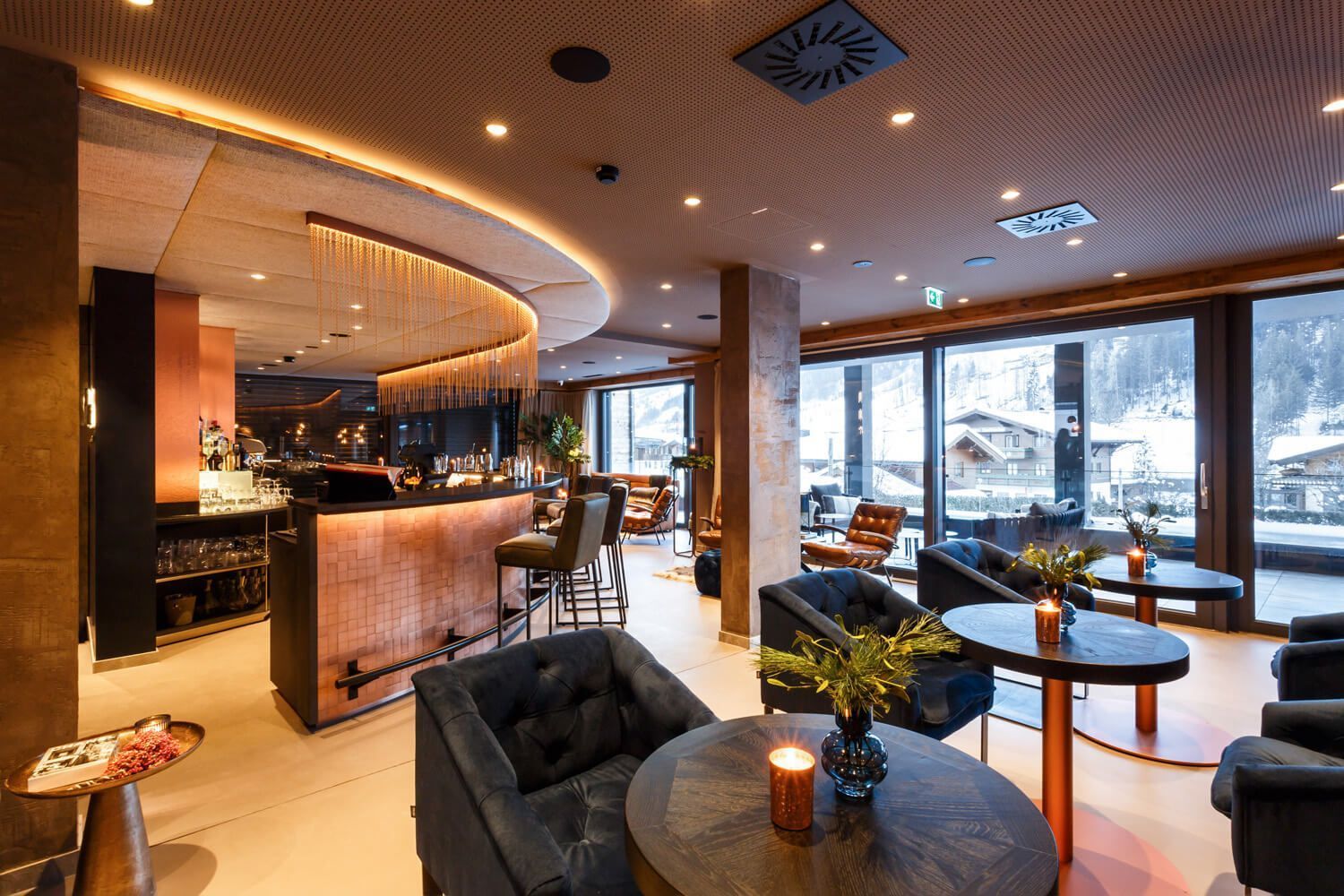 Bodenbeschichtung von Pregiotec - Bodentechnik & Hauswartungen für eine Bar