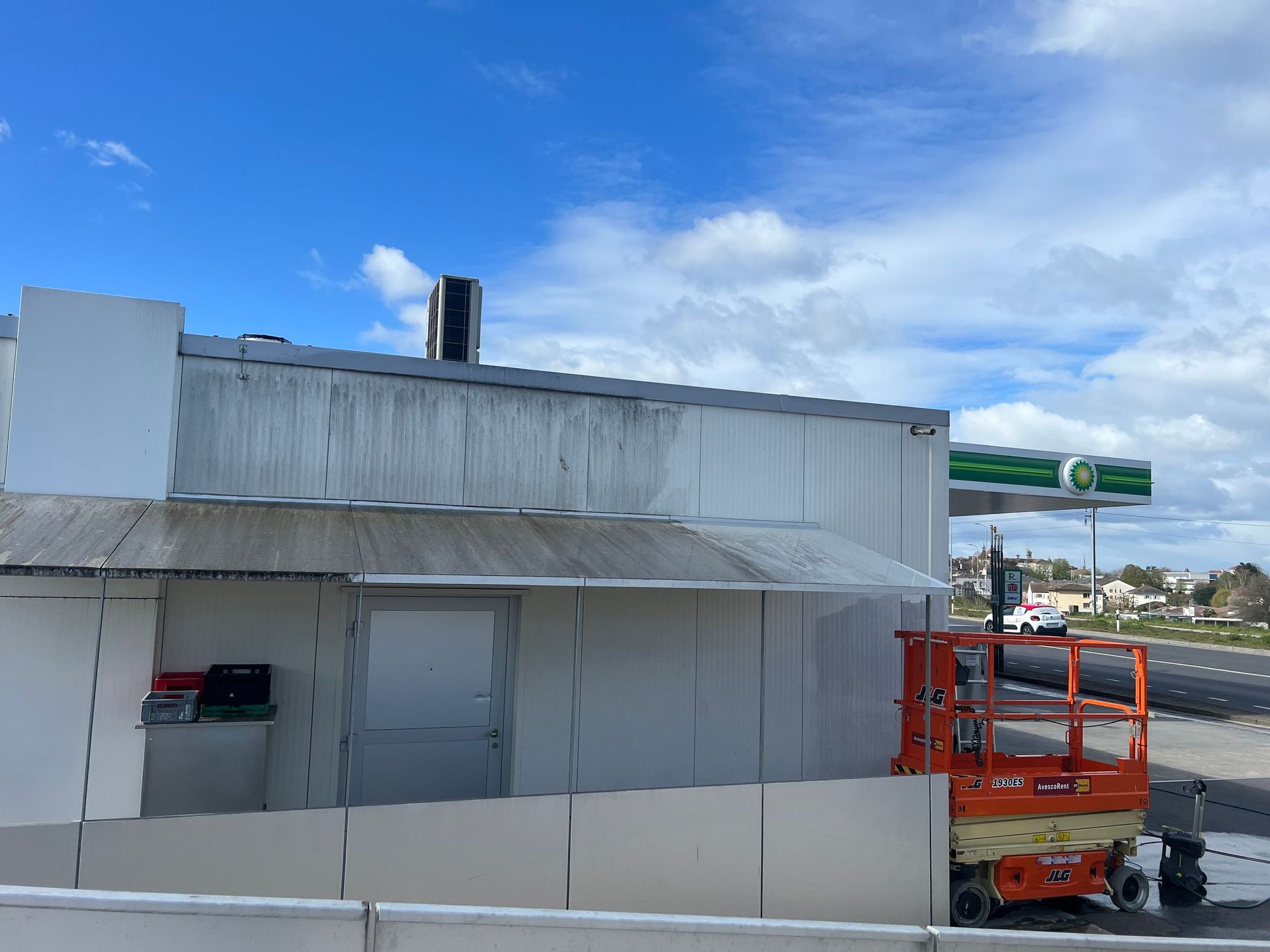 Bodenbeschichtung von Pregiotec - Bodentechnik & Hauswartungen