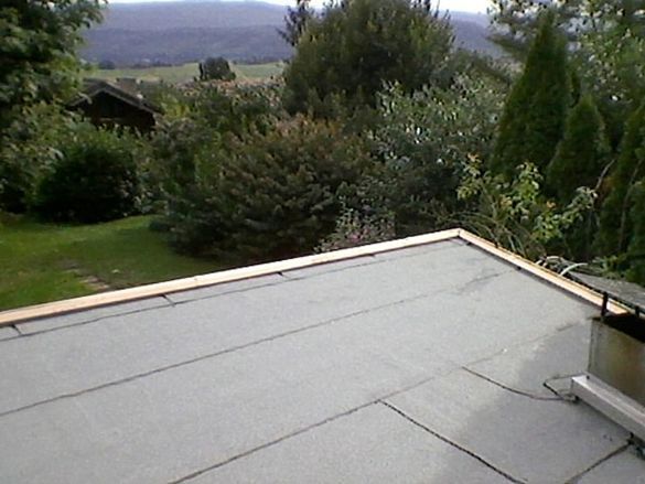 Flachdach, das von der Hasler Bedachungen AG gebaut wurde