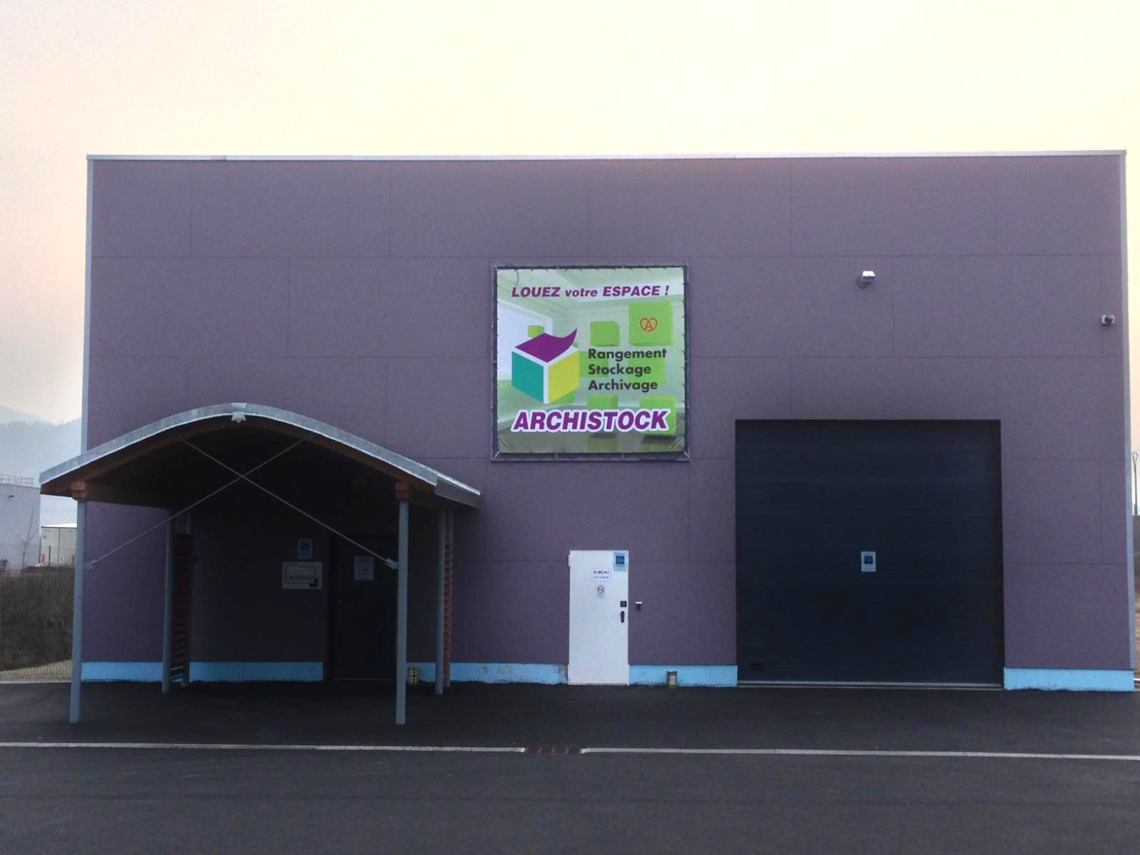 Aide au déménagement : accès au box par l'autoroute