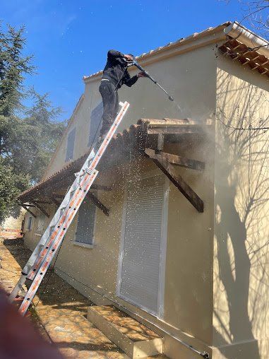 Nettoyage façade toiture