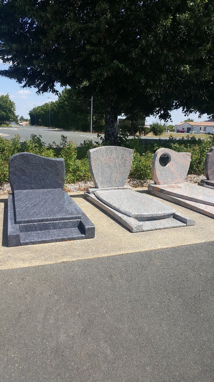 Articles funéraires